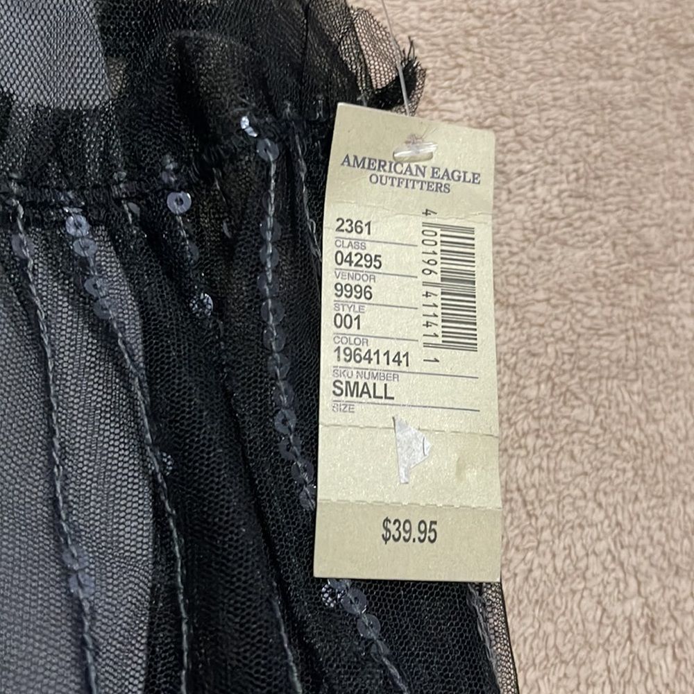 NWT- American Eagle - S - Picture 6 of 7